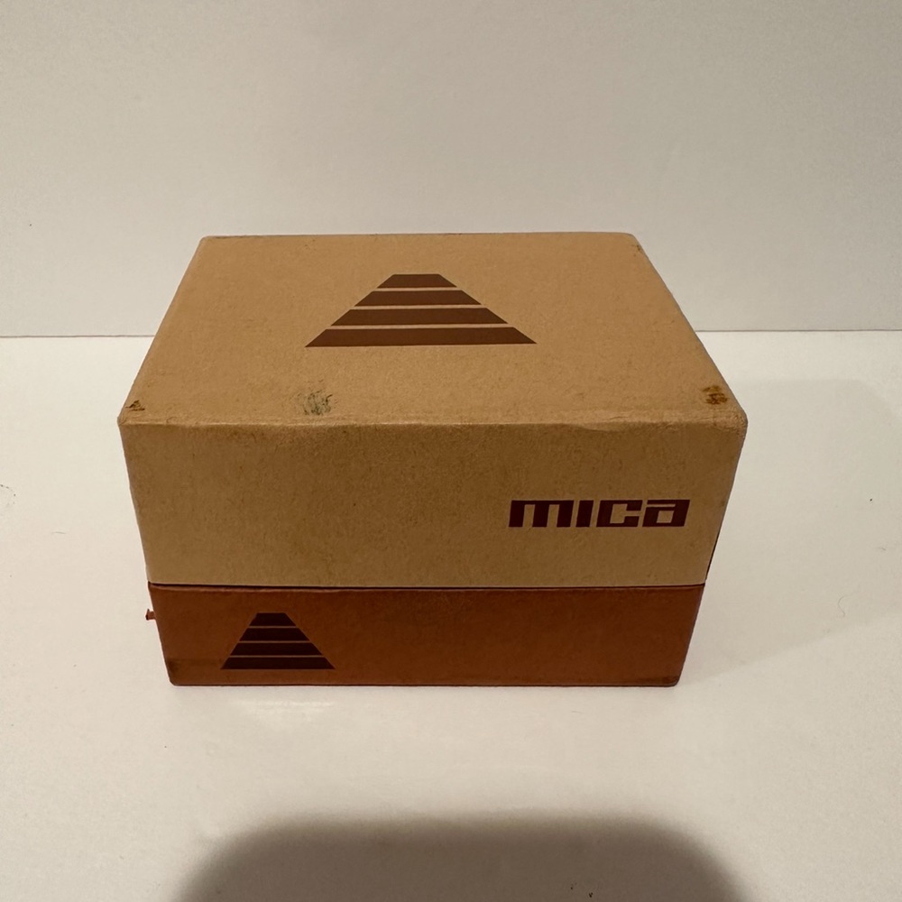 Mica Watch - Picture 4 of 6